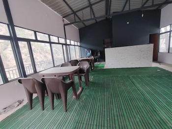 hotel maya residency