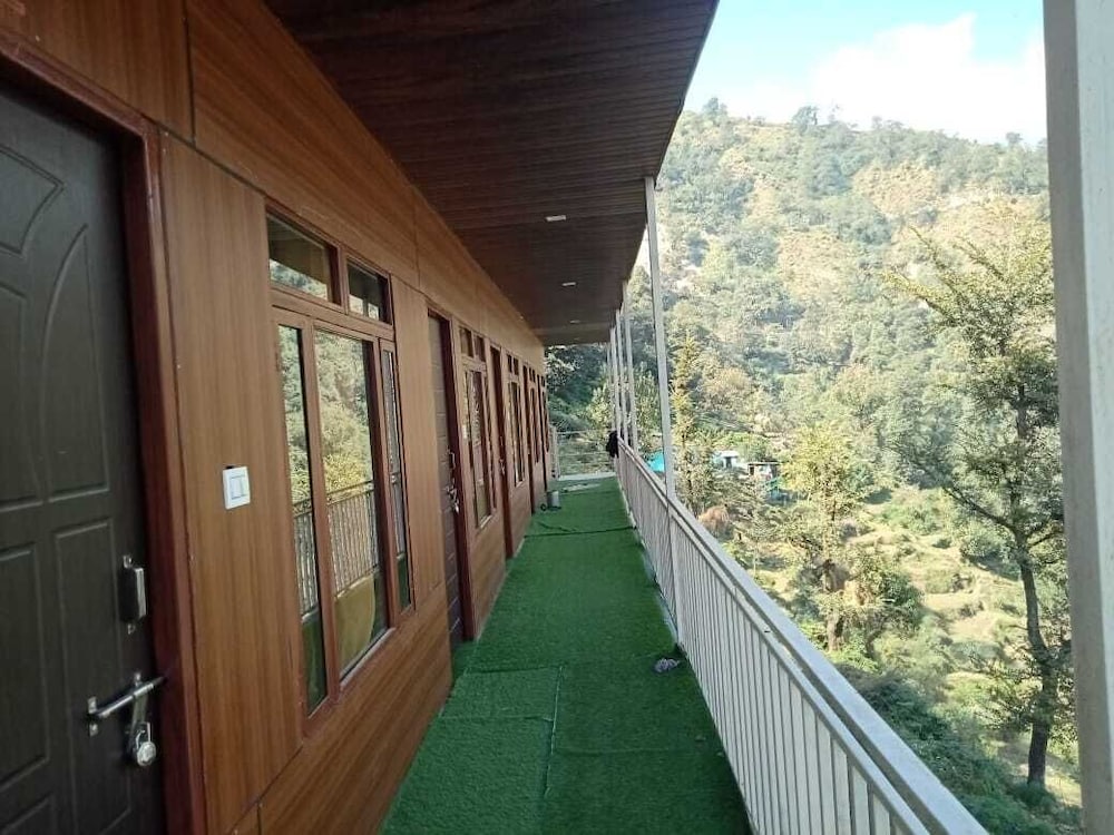 hotel maya residency