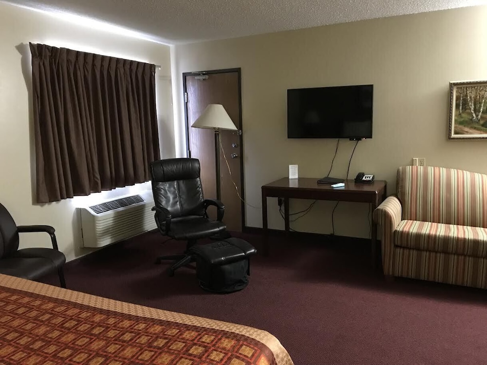 heartland hotel and suites