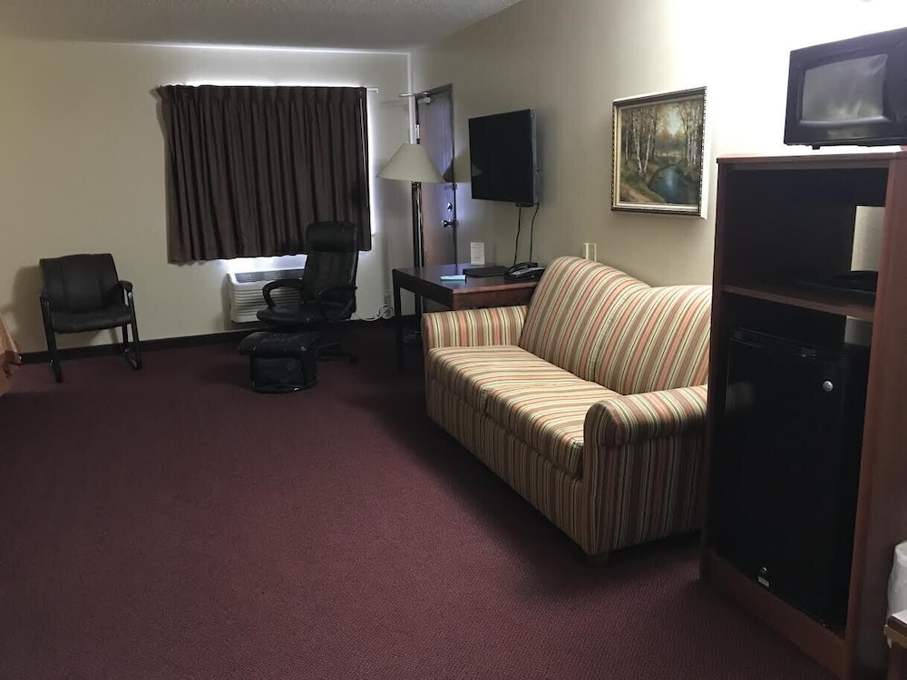 heartland hotel and suites