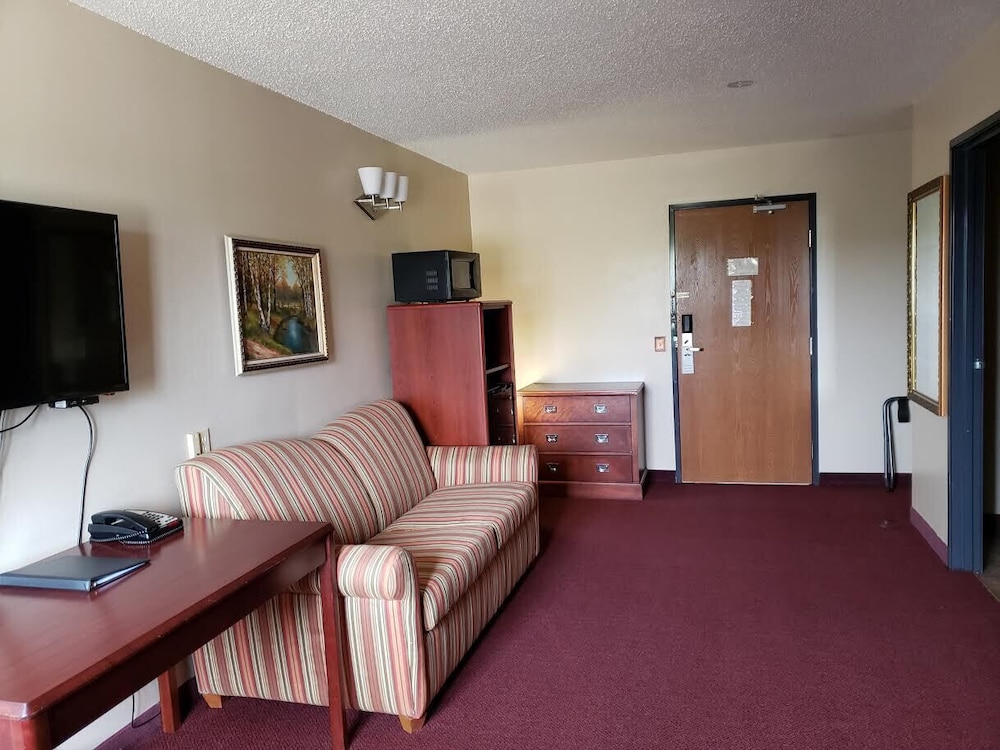 heartland hotel and suites