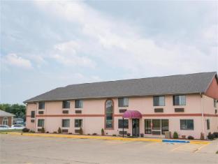 heartland hotel and suites