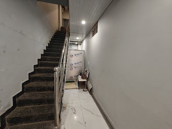 hotel manthan palace