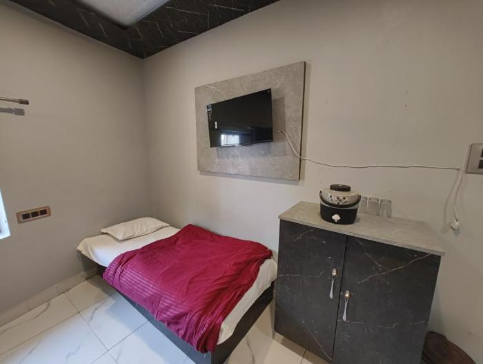 hotel manthan palace