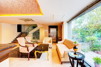 premium stays in the heart of south delhi