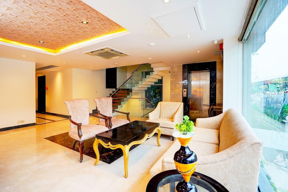 premium stays in the heart of south delhi