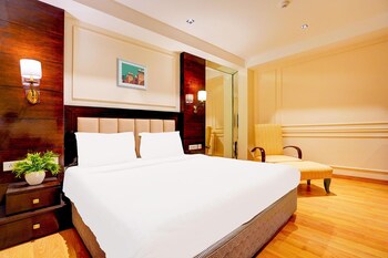 premium stays in the heart of south delhi