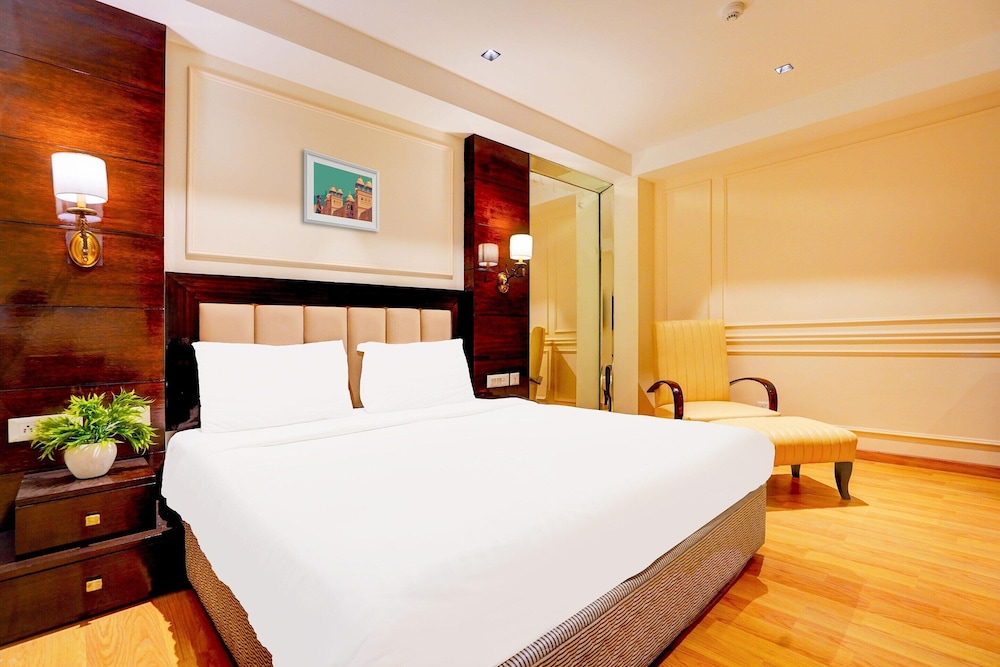 premium stays in the heart of south delhi