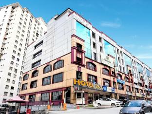 seeds hotel damansara pelangi