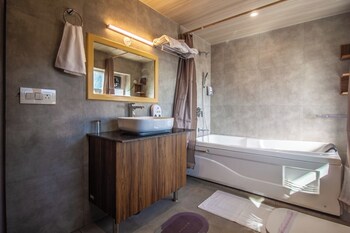 shalai resort and cottages