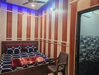 ramlala paying guest house