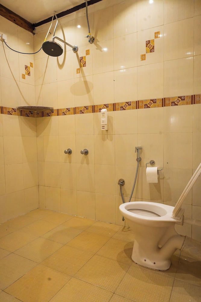 cali stays and cafe by the bay