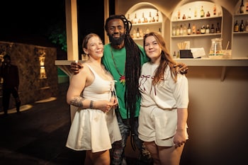 cali stays and cafe by the bay