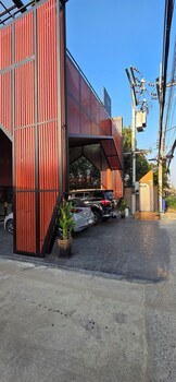 nicha at ayutthaya