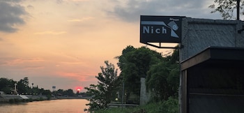 nicha at ayutthaya