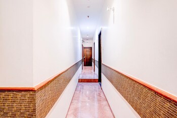 luxurious stays at times square le western mumbai