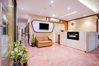 luxurious stays at times square le western mumbai