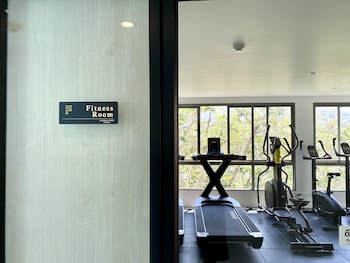 fantasea condo kamala