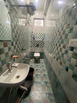 The Nature Inn Hotel,,2 star