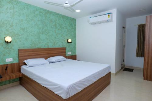 balu residency a business class hotel