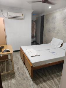 balu residency a business class hotel