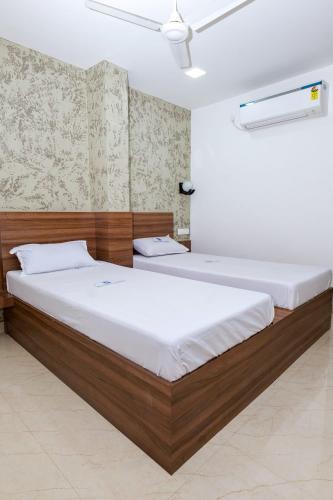 Balu Residency - A Business Class Hotel,,3 star