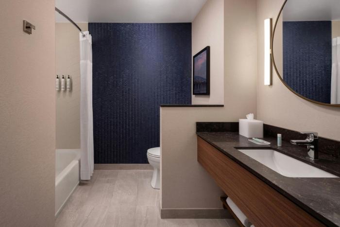 fairfield by marriott inn and suites chilliwack