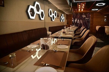 hotel baba vishwanath palace