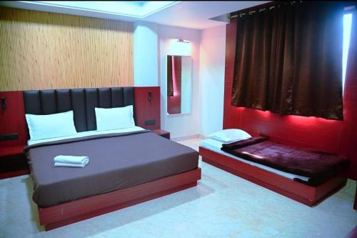 Hotel Baba Vishwanath Palace,,3 star