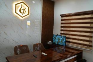 uj pallazzio business class luxury hotel
