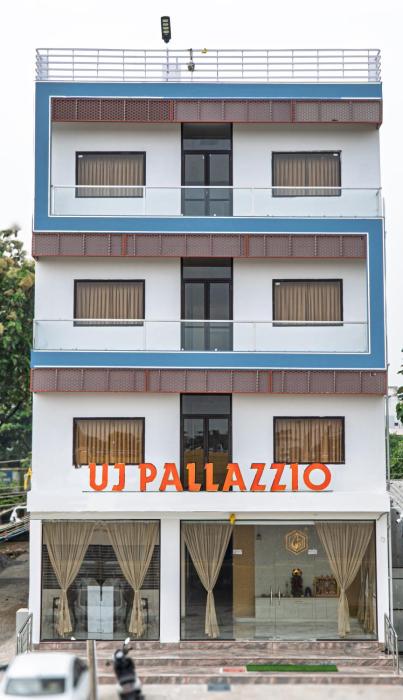 uj pallazzio business class luxury hotel