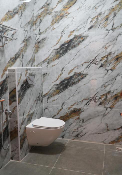 uj pallazzio business class luxury hotel