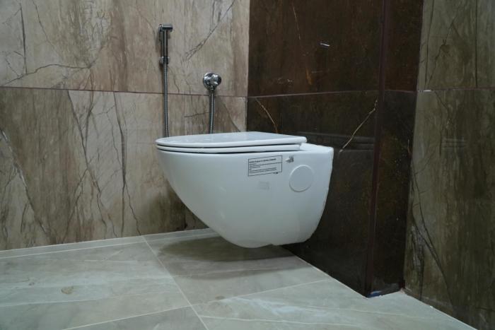 uj pallazzio business class luxury hotel