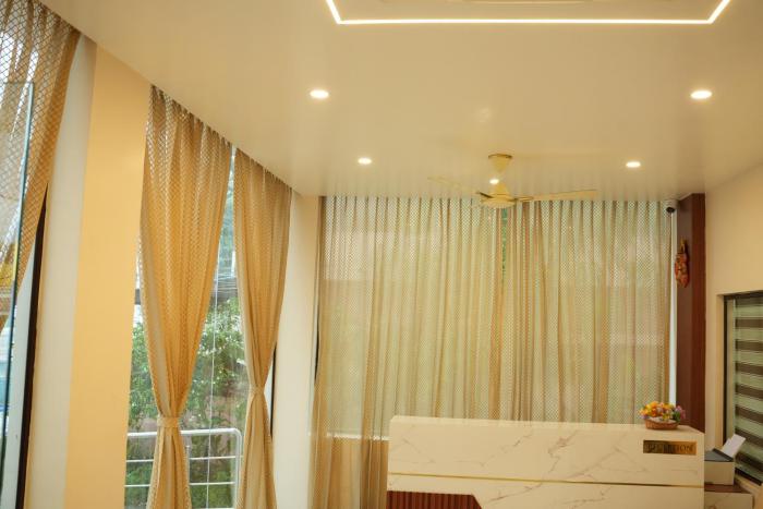 uj pallazzio business class luxury hotel