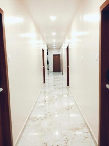 uj pallazzio business class luxury hotel