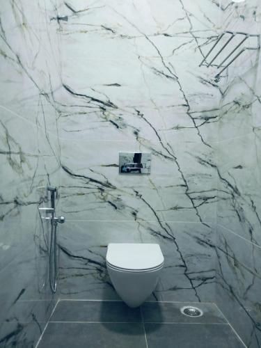 uj pallazzio business class luxury hotel