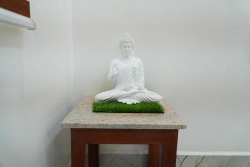 uj pallazzio business class luxury hotel