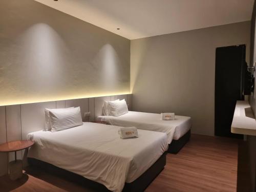 roxy hotel malihah