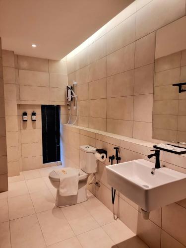 roxy hotel malihah