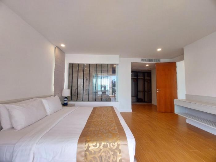 vip suite residence at tubkaak beach krabi