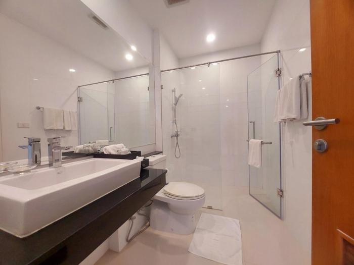 vip suite residence at tubkaak beach krabi