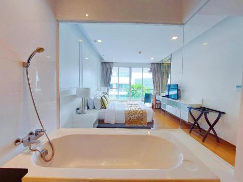 vip suite residence at tubkaak beach krabi