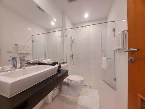 vip suite residence at tubkaak beach krabi
