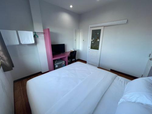 chiang kham ruk khun hotel