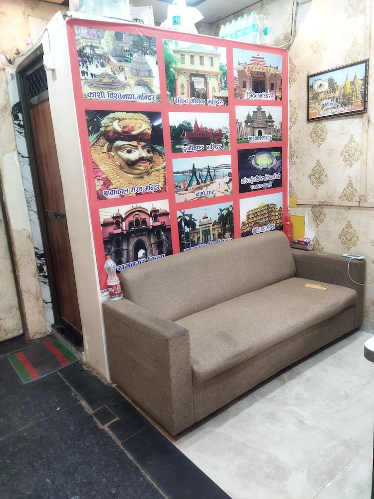 the kashi dham p guest house
