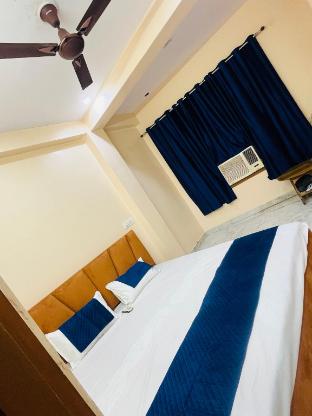 the kashi dham p guest house