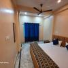 the kashi dham p guest house