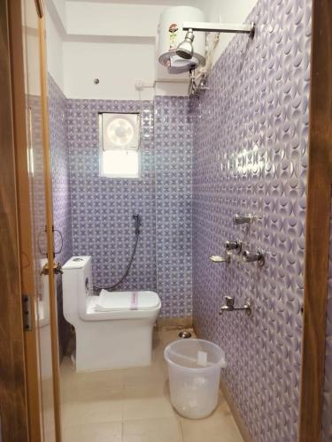 Divine Homestay,,2 star