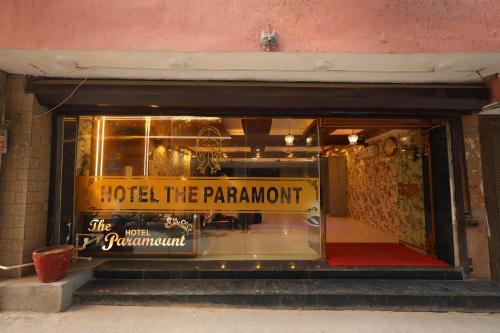 Hotel The Paramont Plaza Igi Airport,,3 star