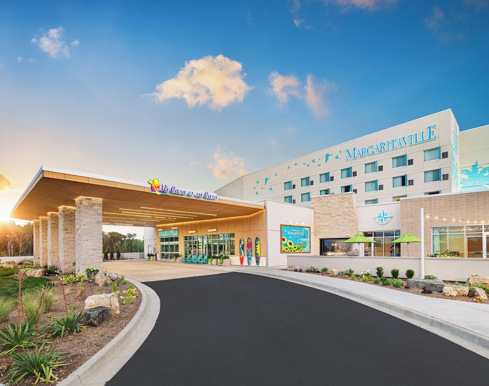 margaritaville hotel kansas city